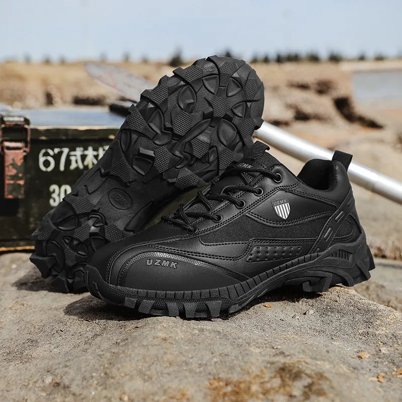 Tactical boots Four Seasons ne - đánh giá và giá Crossfit Training
