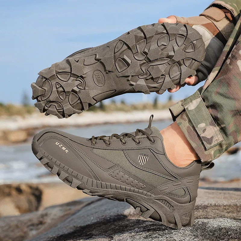 Tactical boots Four Seasons ne - đánh giá và giá Crossfit Training